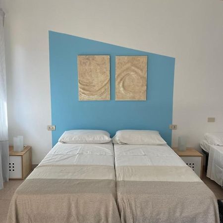 Home Bijoux Rho Luaran gambar